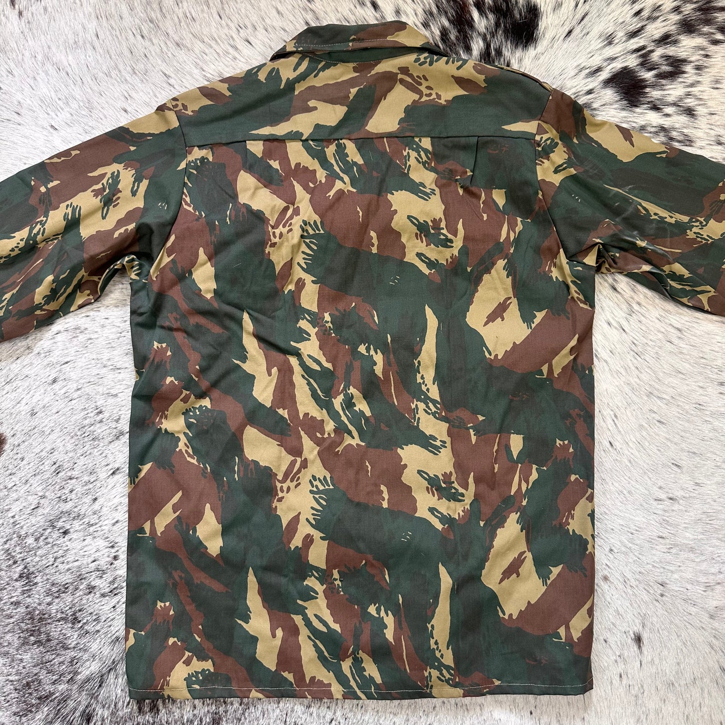 Deadstock Tanskei Lizard shirt medium