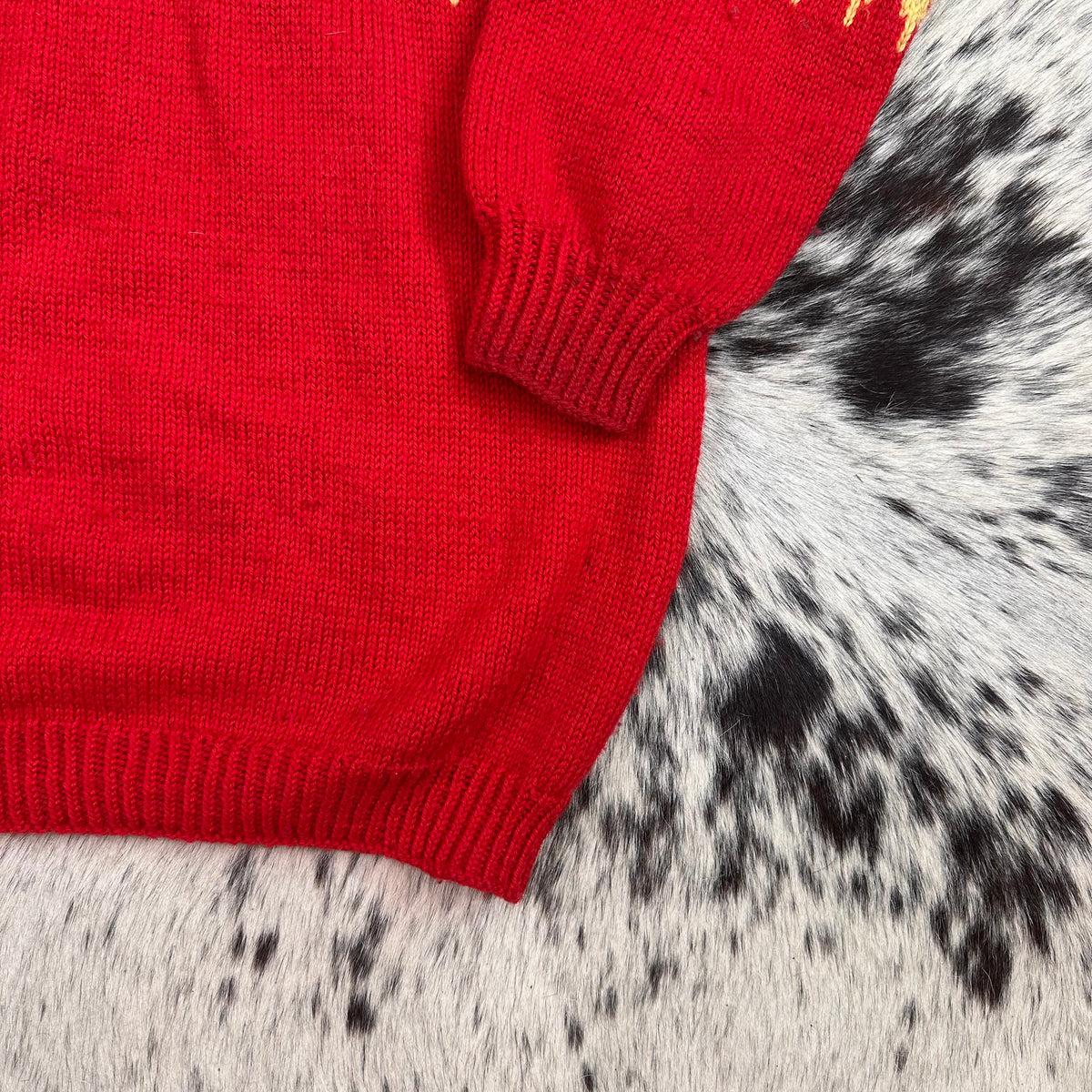 Scandinavian nordic hand knit red sweater fits medium