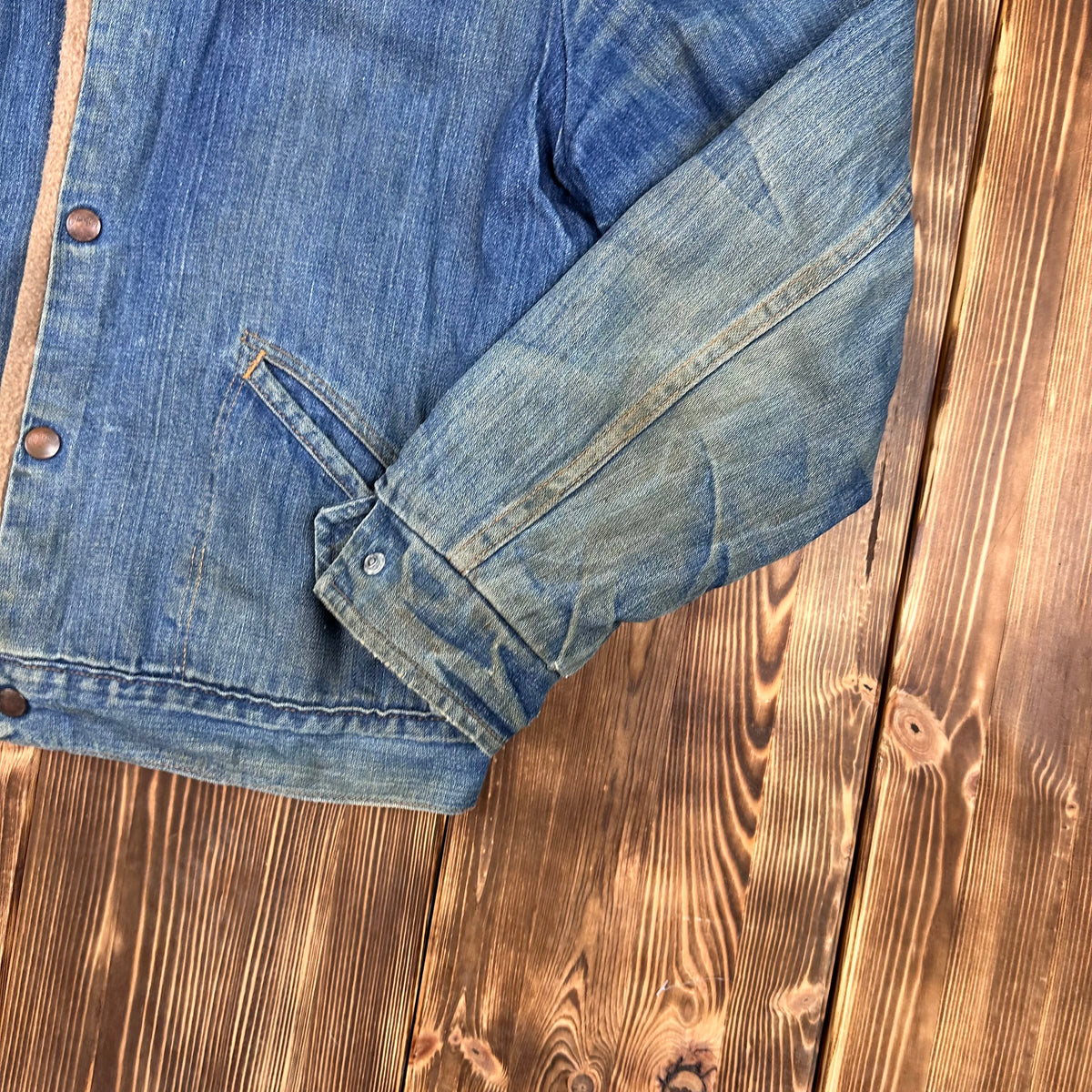 70s wrangler pile lined corduroy collar denim jacket size 38 faded