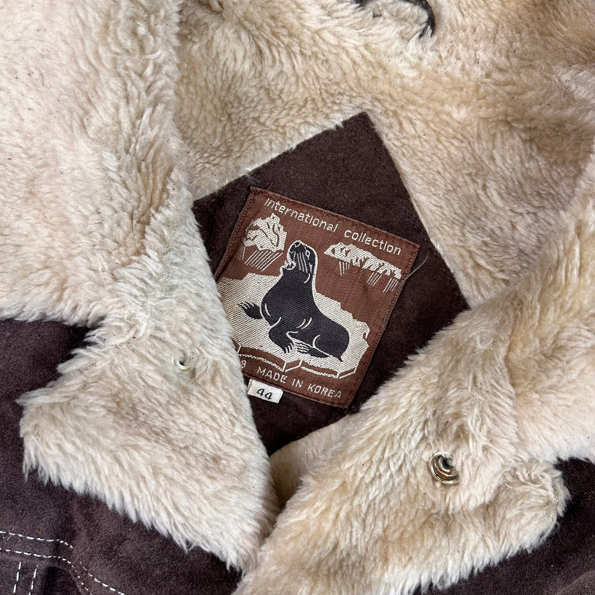 70s chocolate brown suede pile lined Sherpa trucker jacket tagged 44 fits large