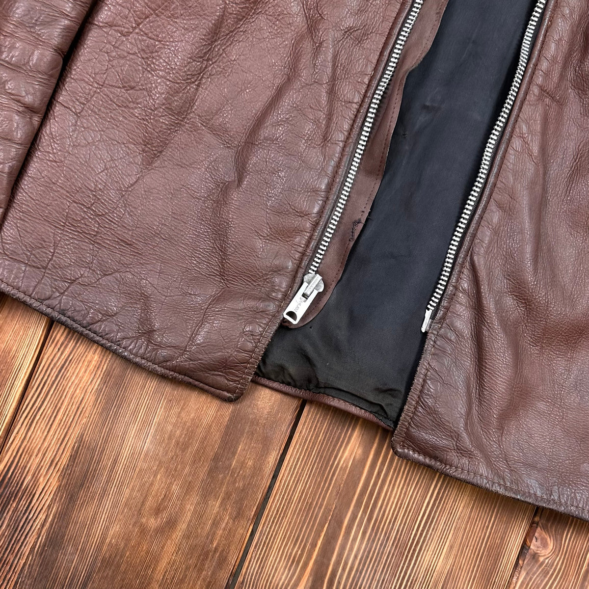 70s Cafe Racer brown leather jacket 40/42 long / large