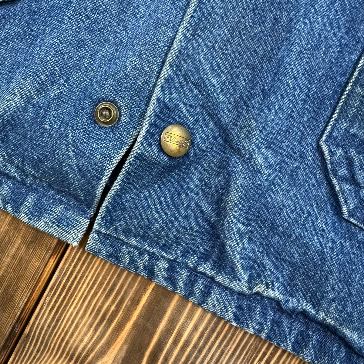70s Walls blanket lined denim chore coat with brown corduroy collar large (42-44) made USA