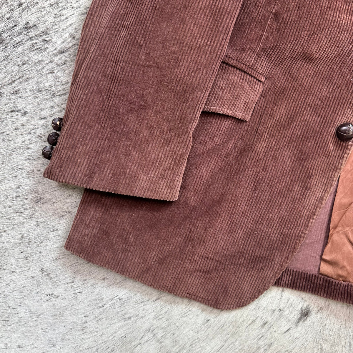 Western style brown corduroy sport coat with point yokes approx 42R by The Corral