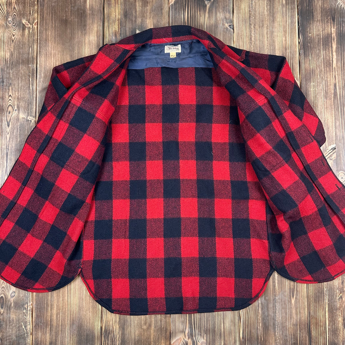 Vintage Buffalo Plaid red black shirt jacket tagged 15.5 fits large long