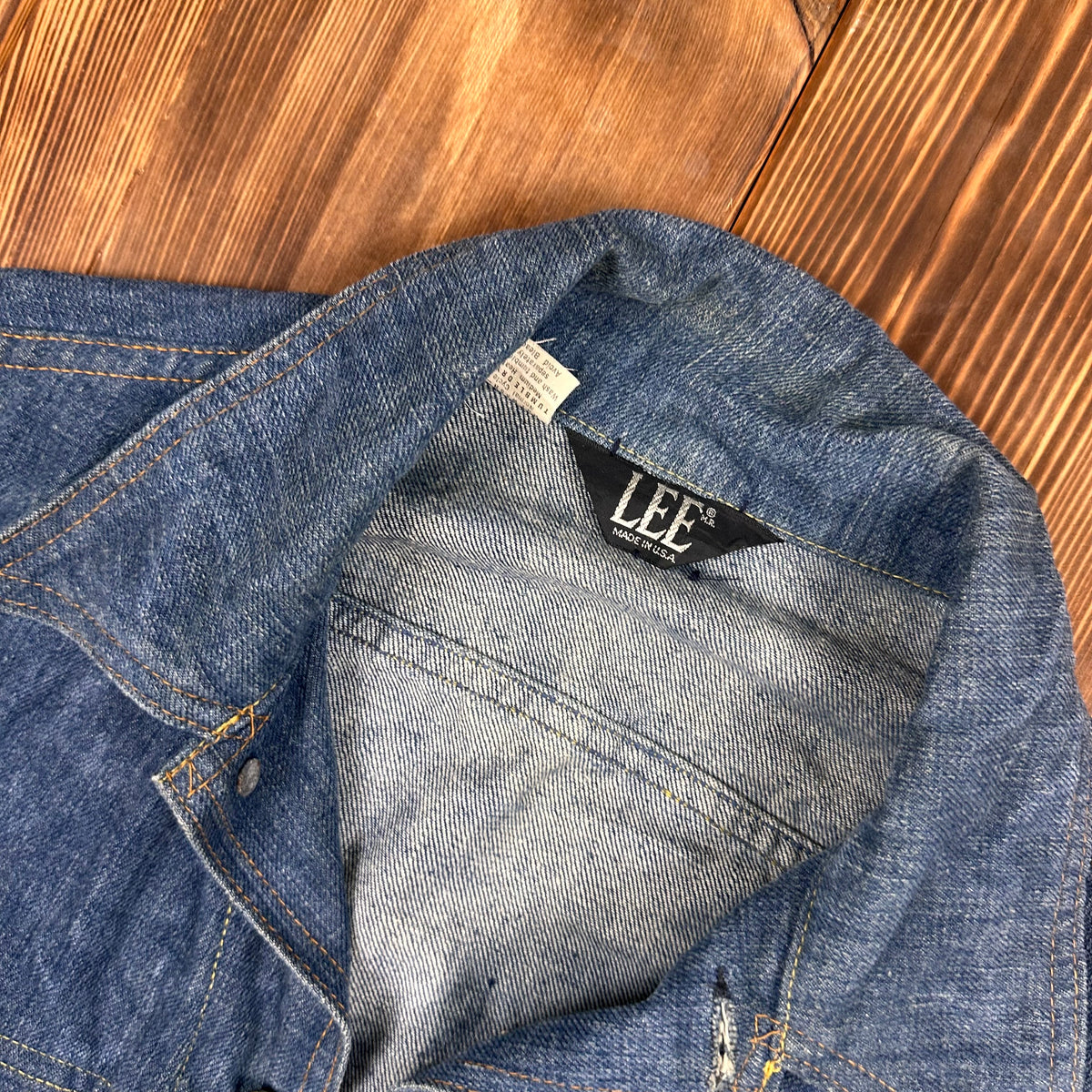70s LEE denim jacket dark wash medium