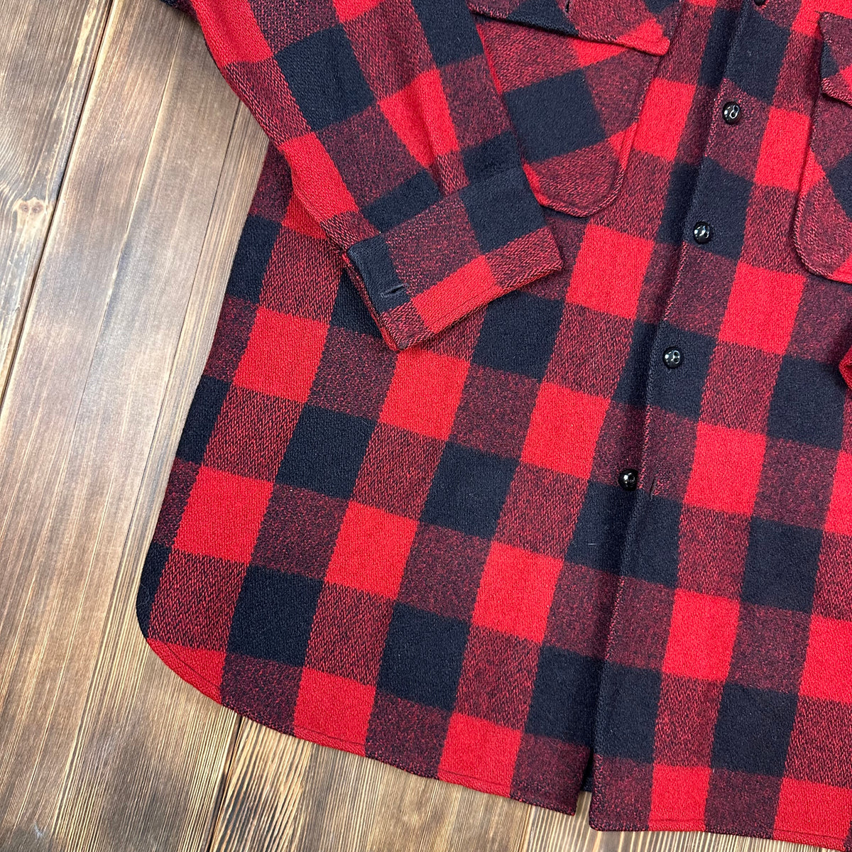 Vintage Buffalo Plaid red black shirt jacket tagged 15.5 fits large long