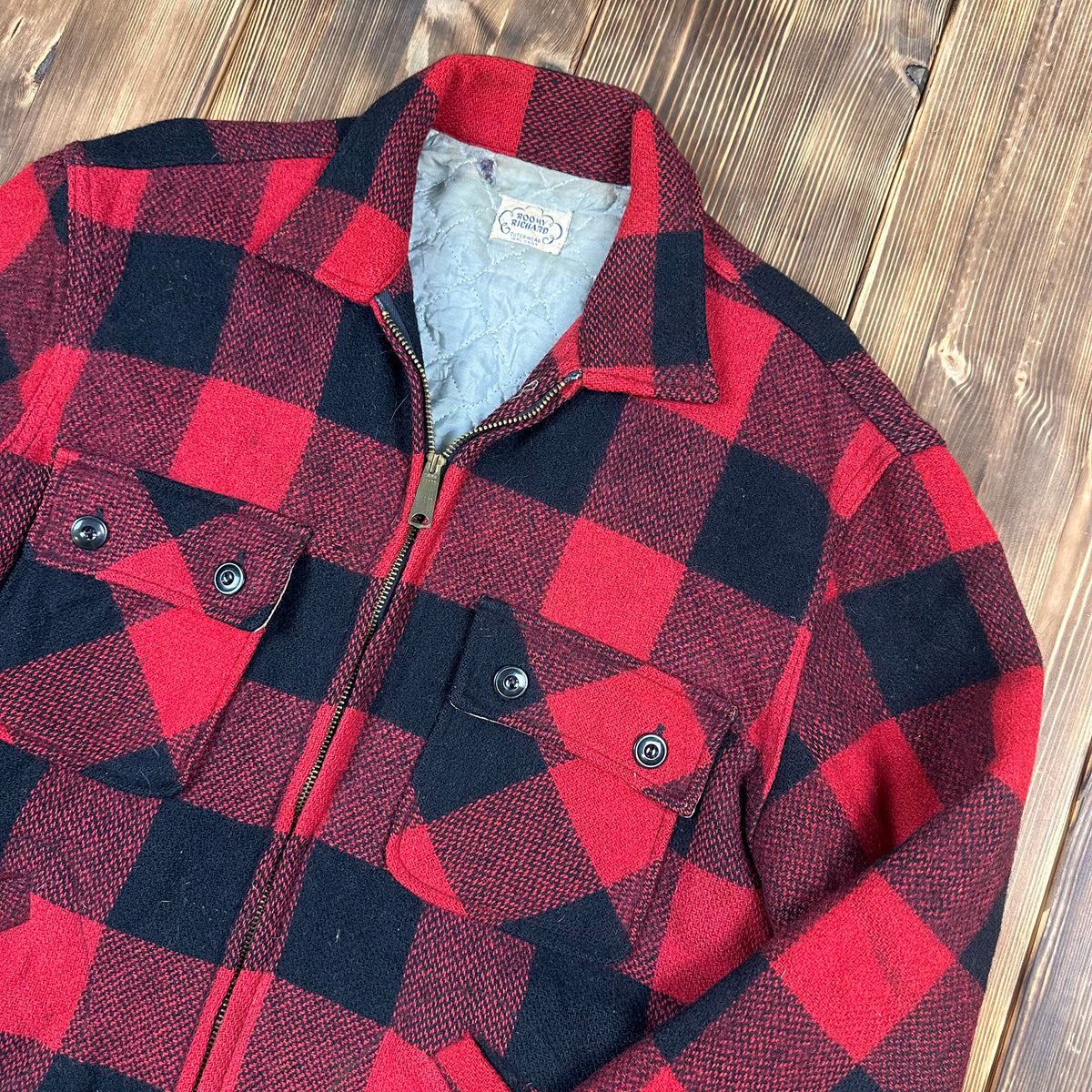Buffalo Plaid red black wool jacket size medium