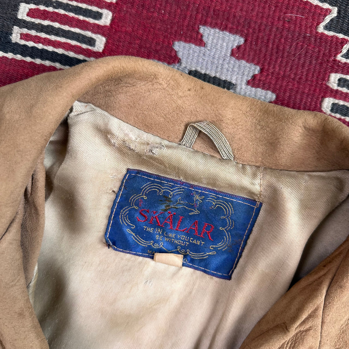 Vintage 60s/70s buckskin deer suede fringe jacket tagged 40 fits medium by Skälar