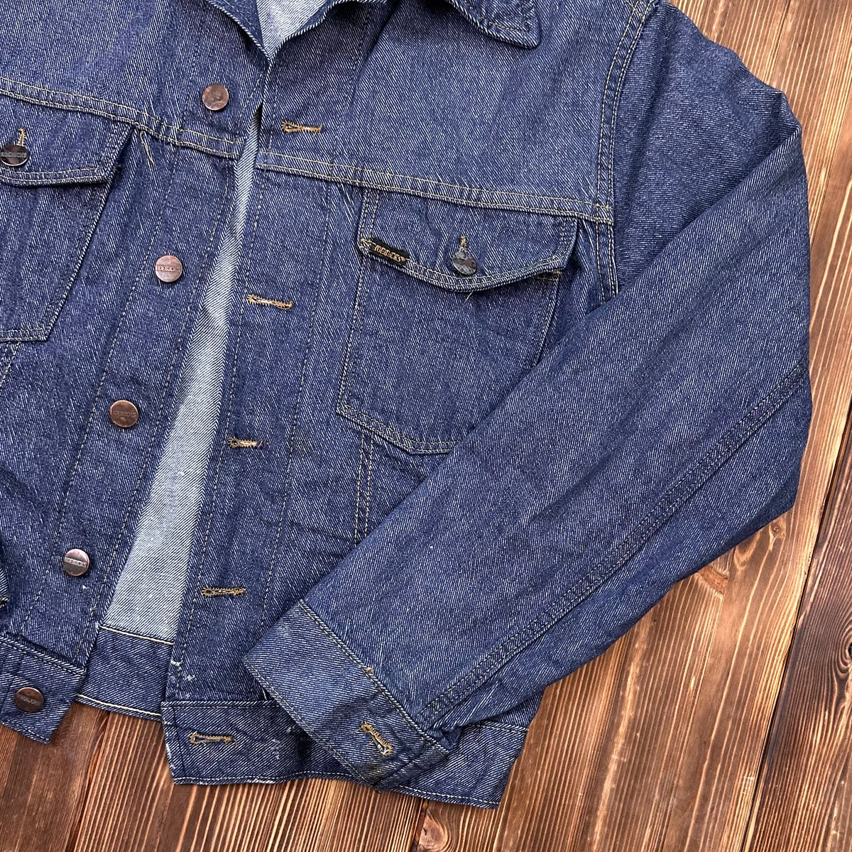 Early 70s Sears Roebucks selvedge dark denim trucker style denim jacket medium approx (40/42)