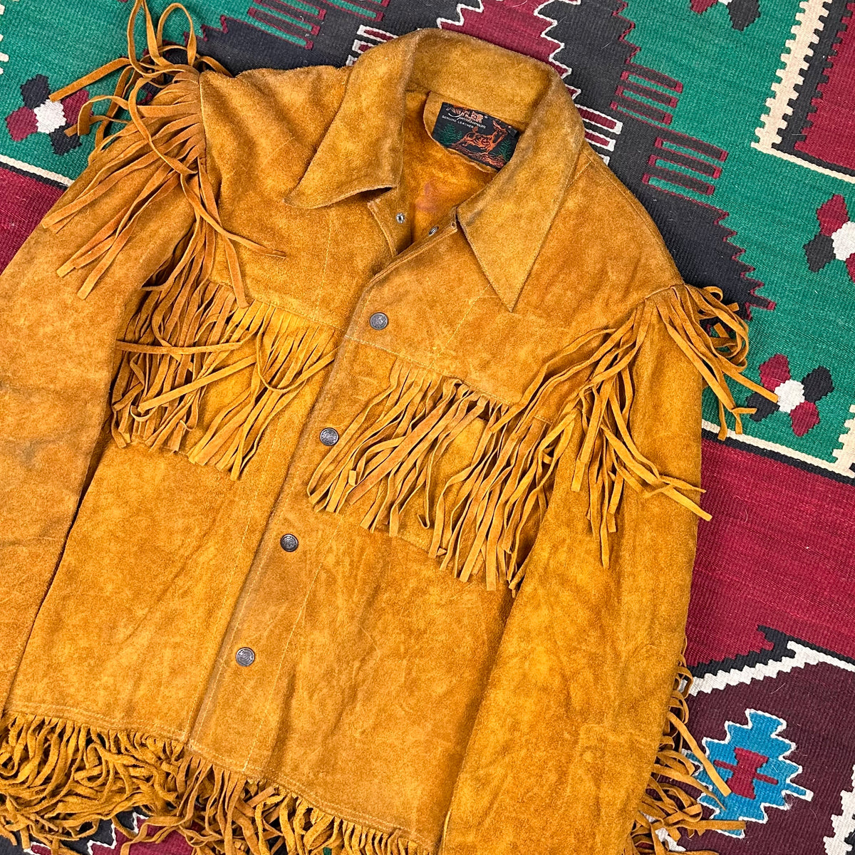 70s Antler Sportswear tan suede fringe jacket fits a tight medium
