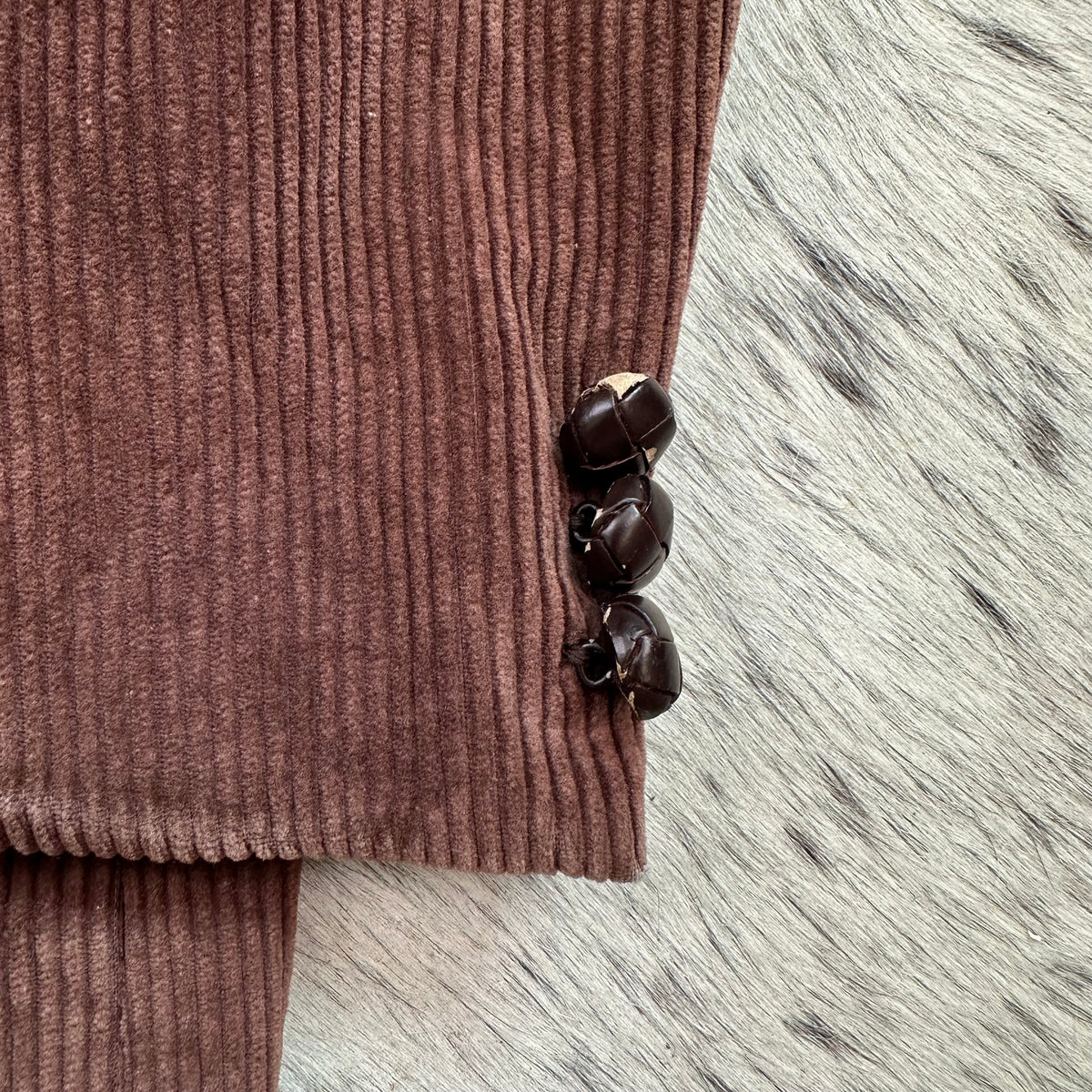 Western style brown corduroy sport coat with point yokes approx 42R by The Corral