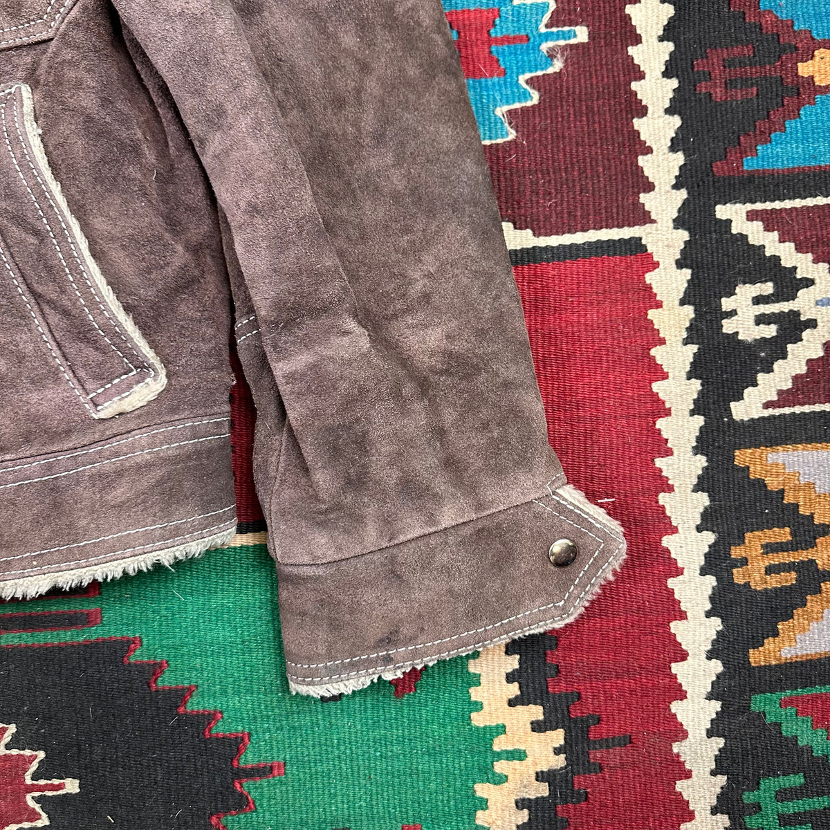 70s chocolate brown suede pile lined Sherpa trucker jacket tagged 44 fits large