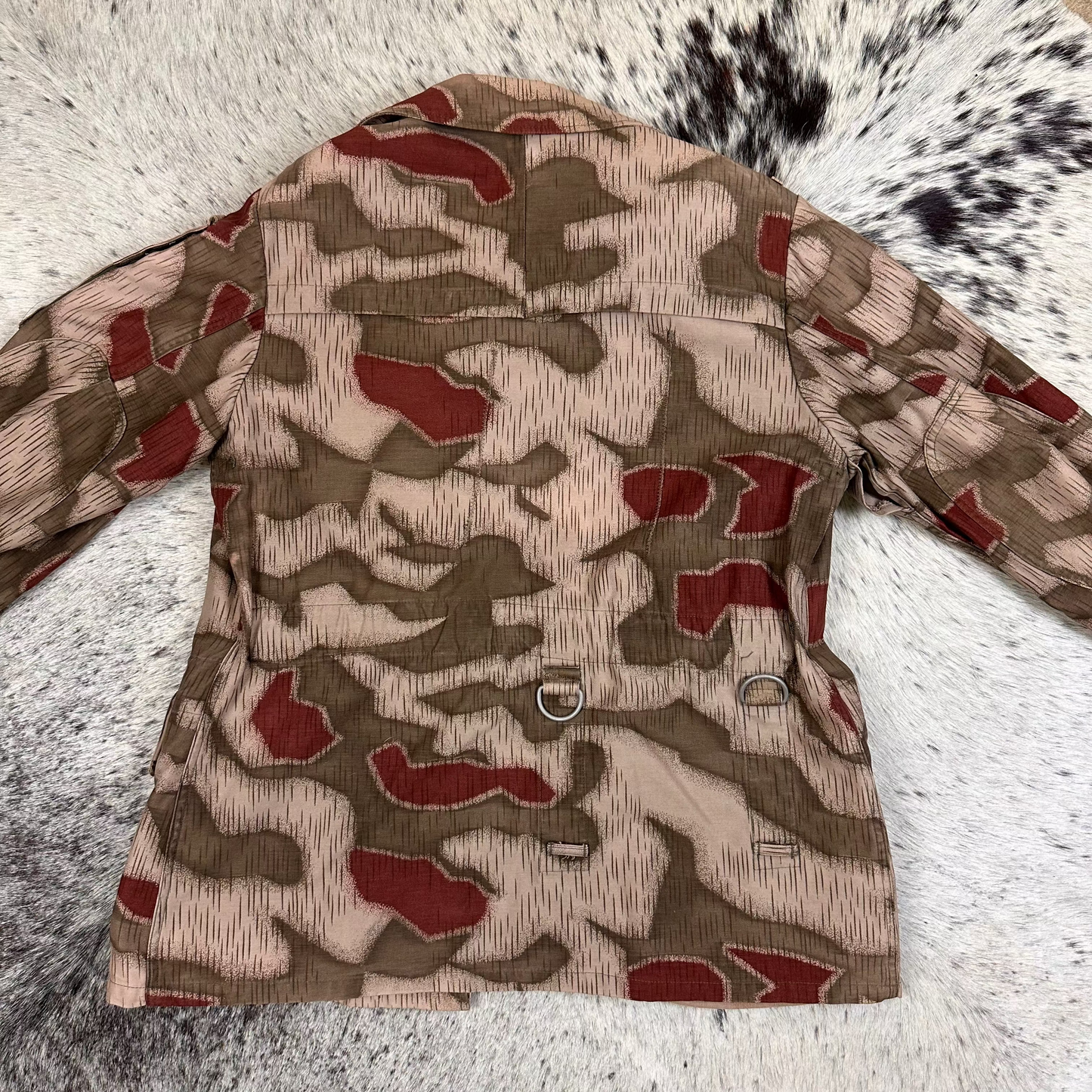 West German BGS Border Gaurd Bundesgrenzschutz Sumpfmuster camo jacket tagged 50 modern large 1971