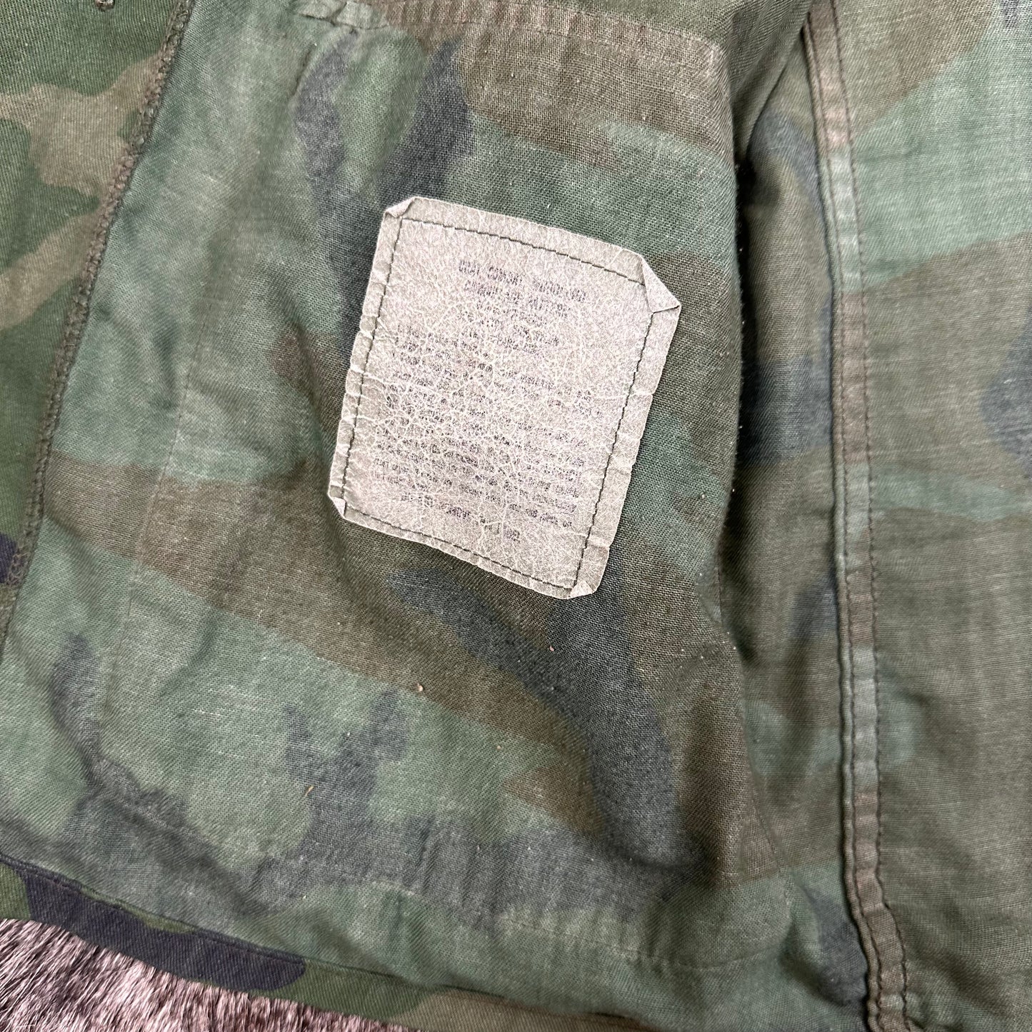 First pattern m81 woodland camo BDU shirt small regular