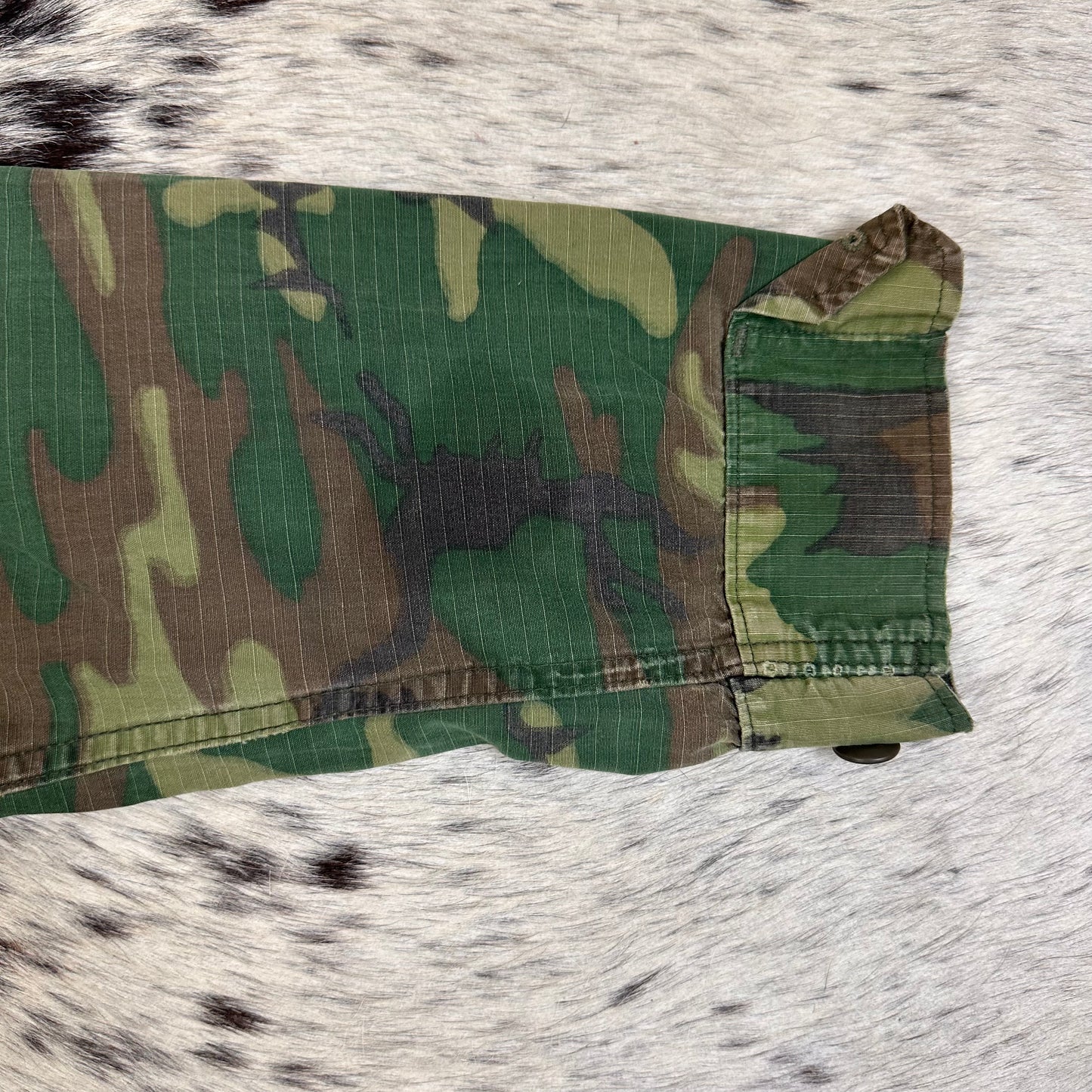 GREEN DOMINANT RDF CUT ERDL SHIRT APPROX MEDIUM Short