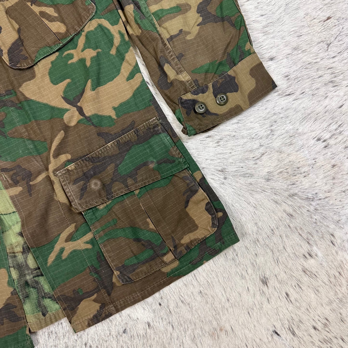 Brown dominant ERDL jungle jacket 1969 small regular camo shirt