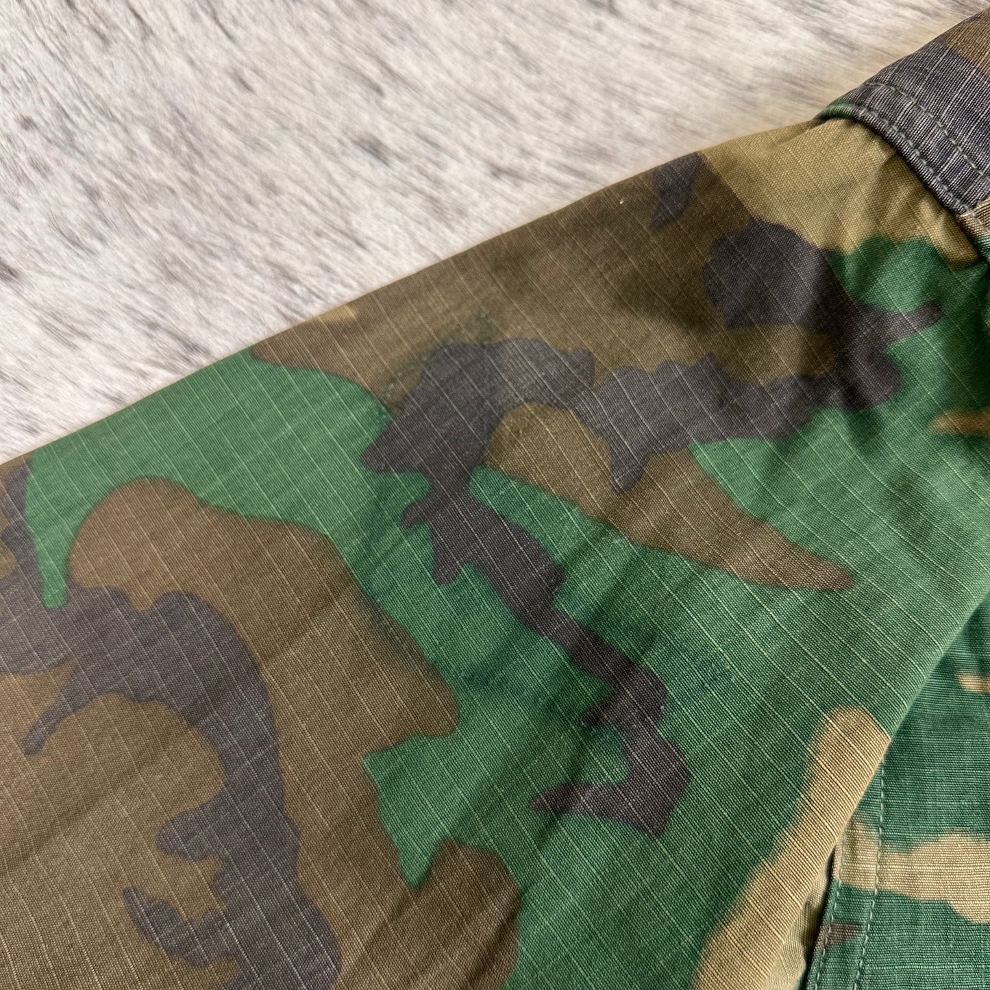 Brown dominant ERDL jungle jacket 1969 small regular camo shirt