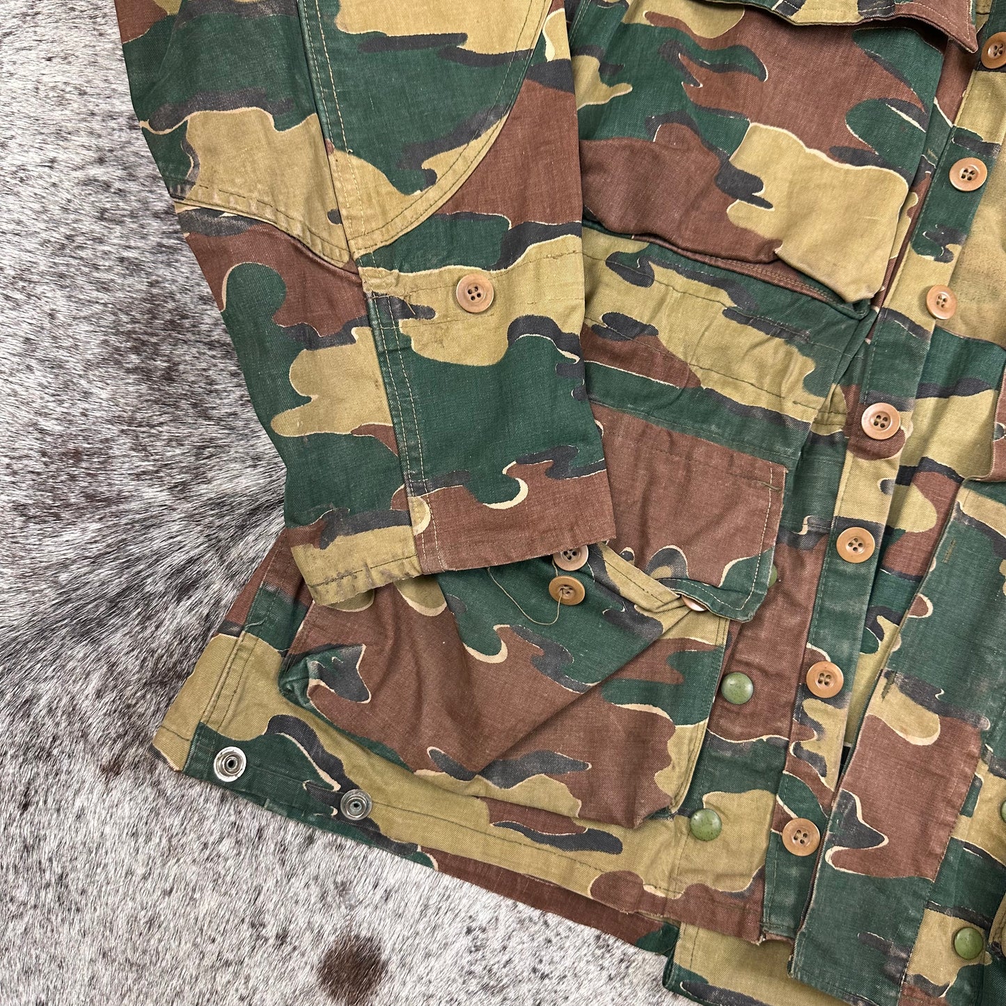 50s Belgian heavy canvas jigsaw camo paratrooper jacket with hood approx medium / large