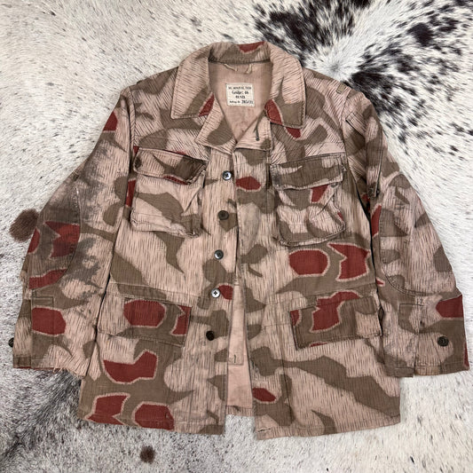 West German BGS Border Gaurd Bundesgrenzschutz Sumpfmuster camo jacket tagged 46 modern medium 1971