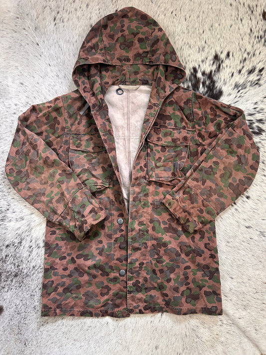 Austrian peadot camouflage jacket parka fits modern medium