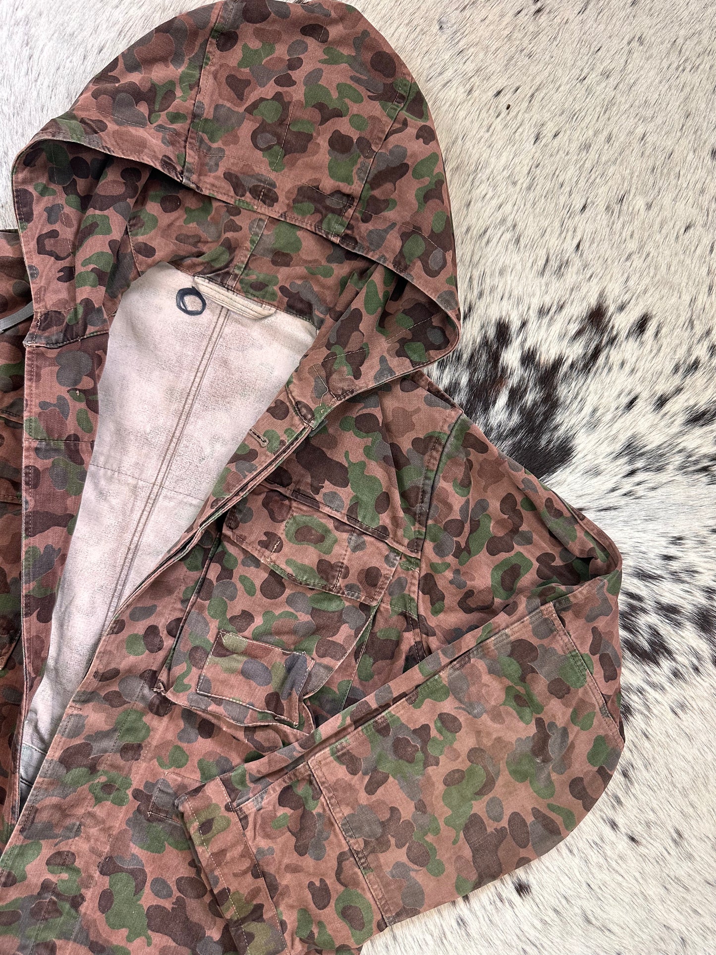 Austrian peadot camouflage jacket parka fits modern medium